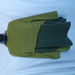 TERRA By SJ Apparel Sweater Womens M  Army Green Knit Top Tunic  Pockets